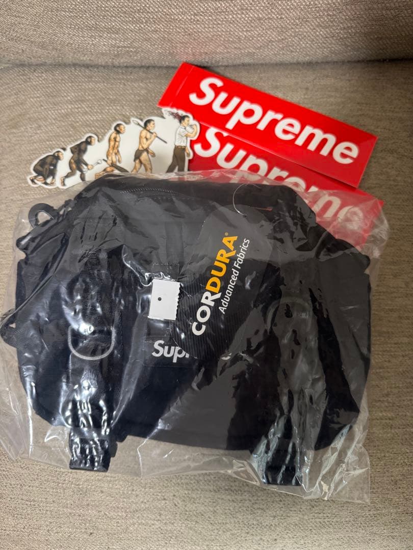 防犯・セキュリティ用品 Supreme Mini Duffle Bag (26SS) \"Black\"