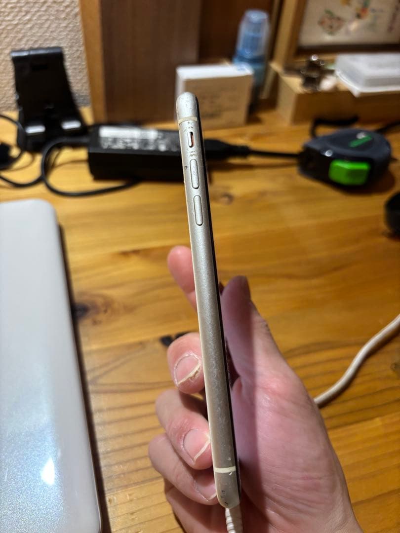 ジャンク品　Apple iPhone 11 ホワイト 本体