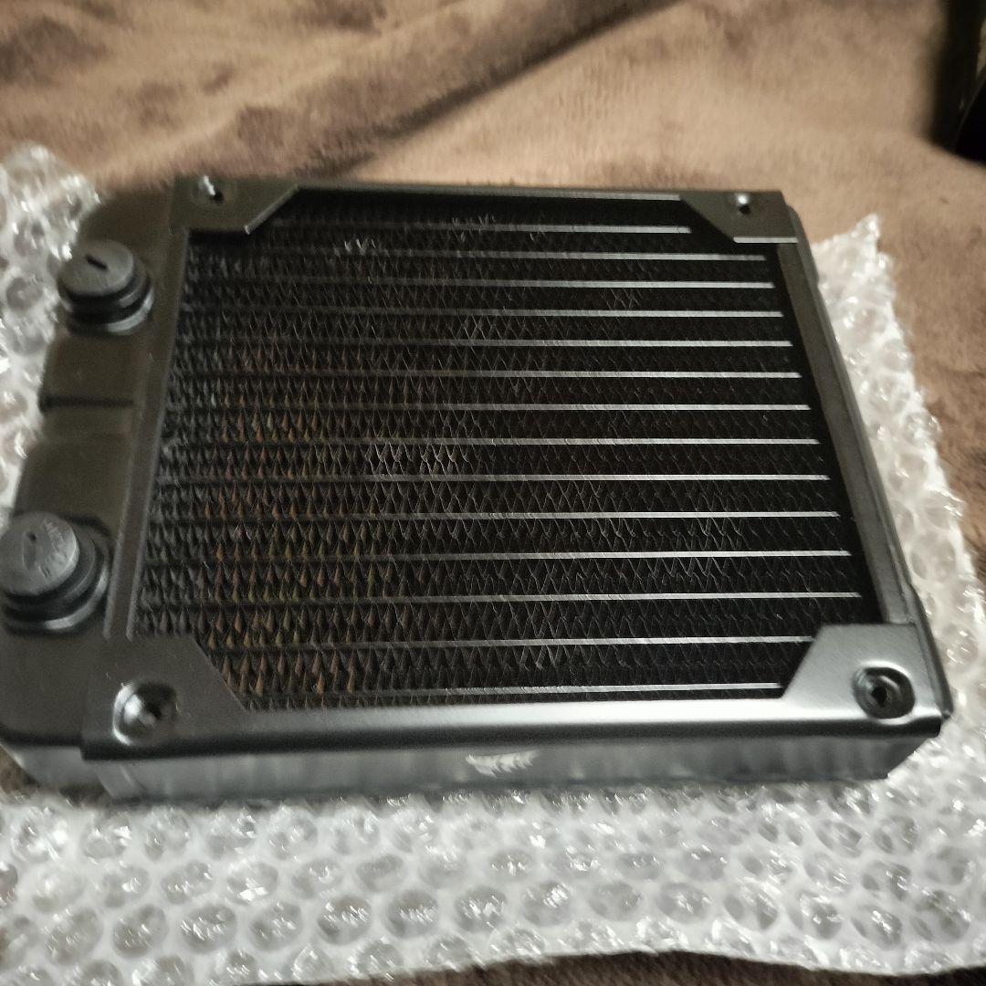 水冷パーツ Hydro X Series XR5 140mm 水冷ラジエーター