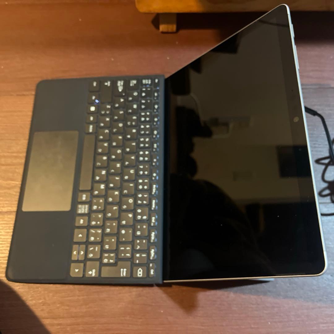 Surface GO3 (充電器、キーボード付き