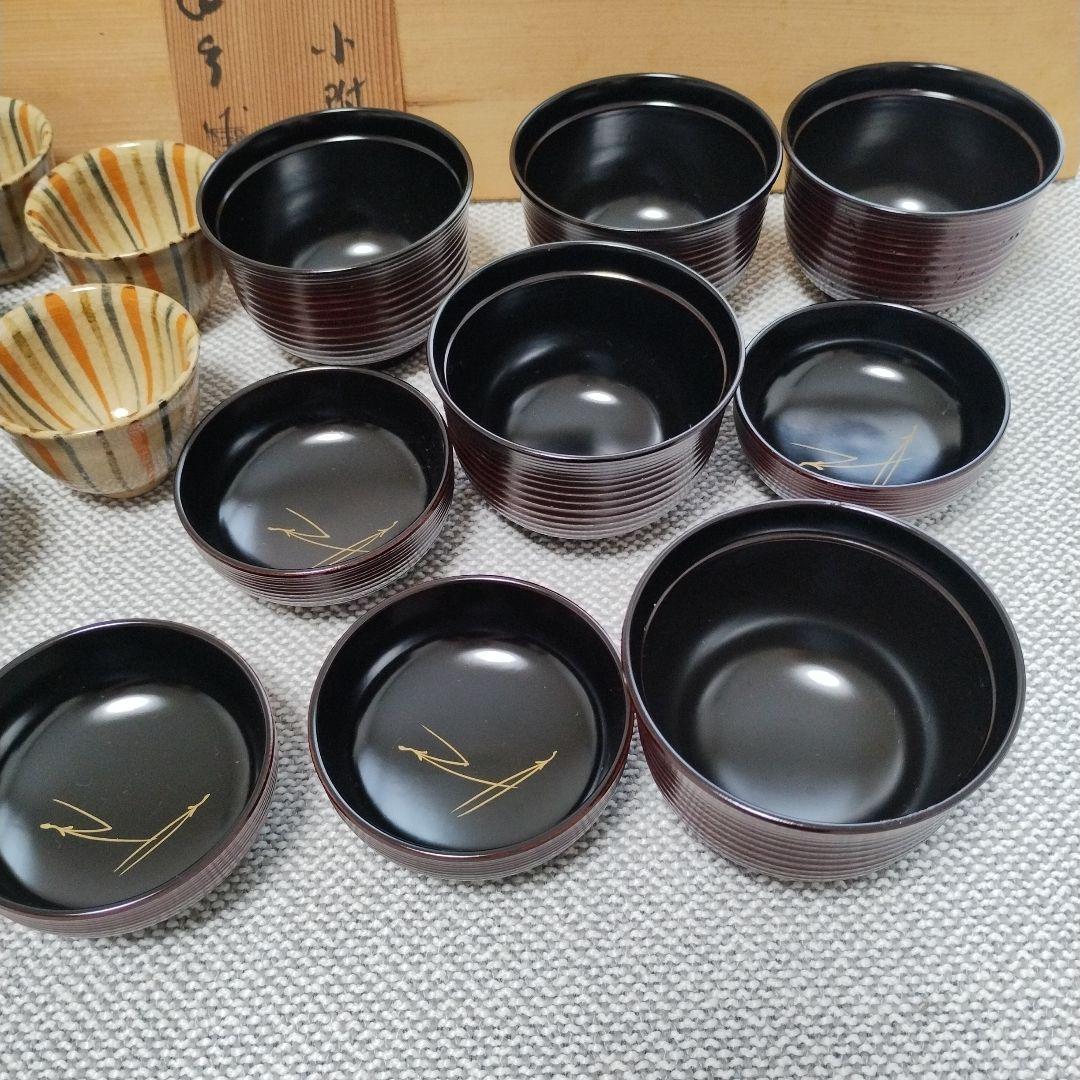 漆器の御吸物椀5客と陶器の小附5客