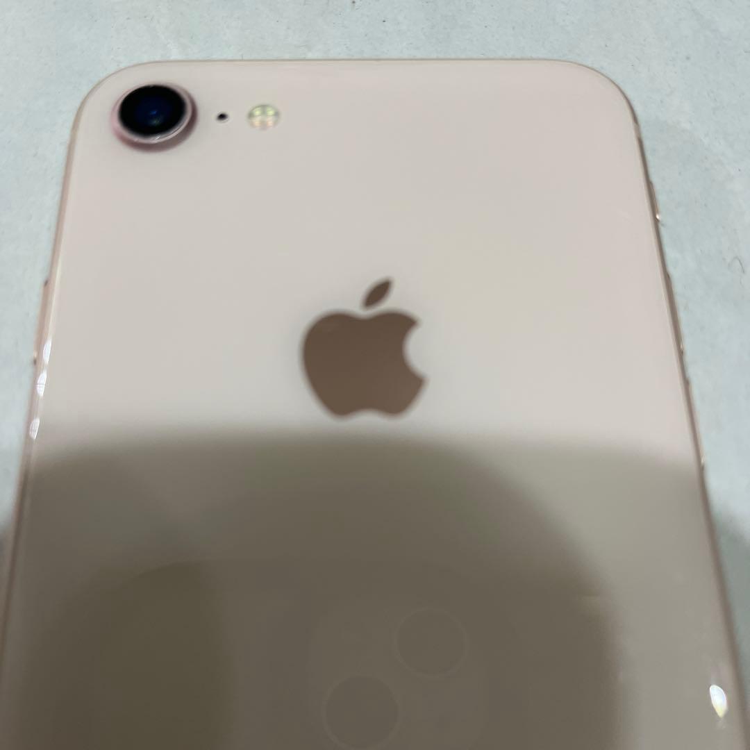 iPhone8 64G ♢送料無料♢
