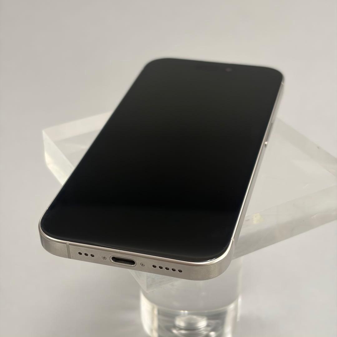 iPhone 15 Pro 256GB ジャンク 通電確認 起動不安定