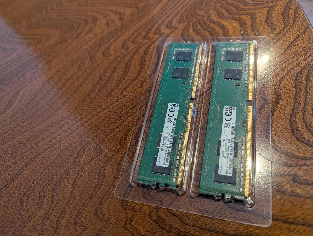 DDR4 8GB メモリー 2枚組 PC4-19200