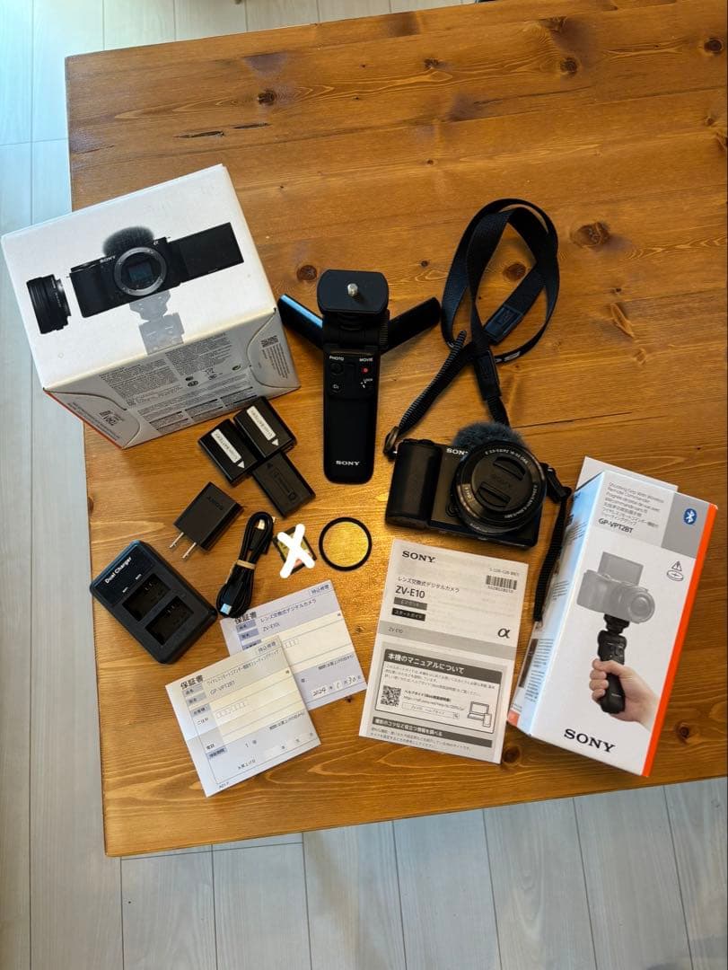 【値下中】SONY ZV-E10＋付属品、箱、説明書、保証書あり