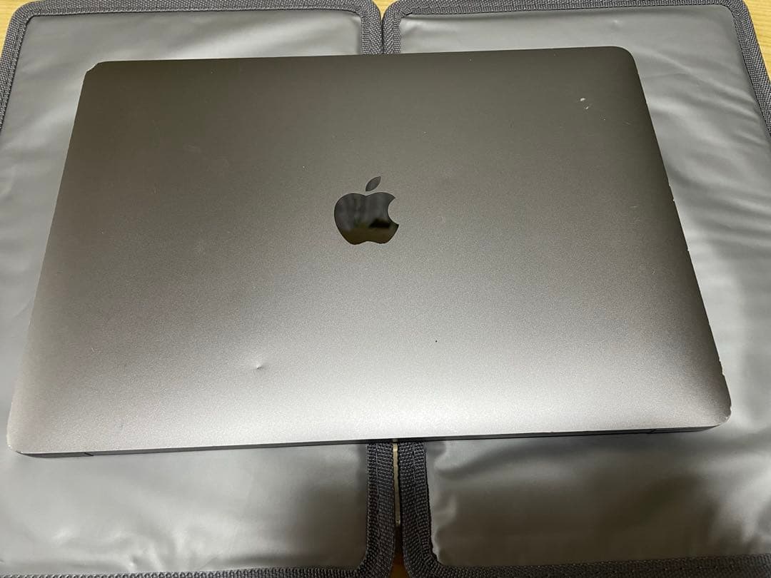 MacBook本体 MacBook Air M1/16GB/256GB