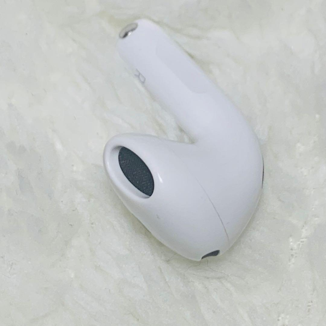 美品 AirPods 第4世代 ANCなし 右R 右耳　3
