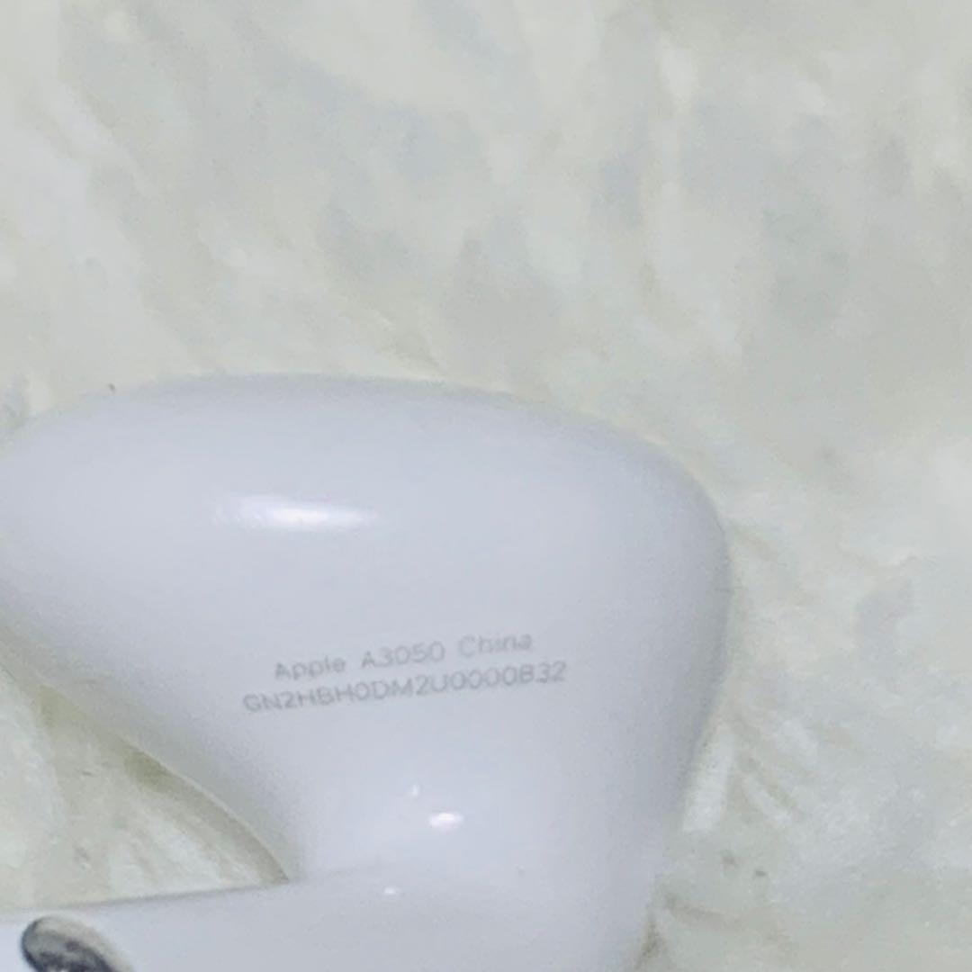 美品 AirPods 第4世代 ANCなし 右R 右耳　3