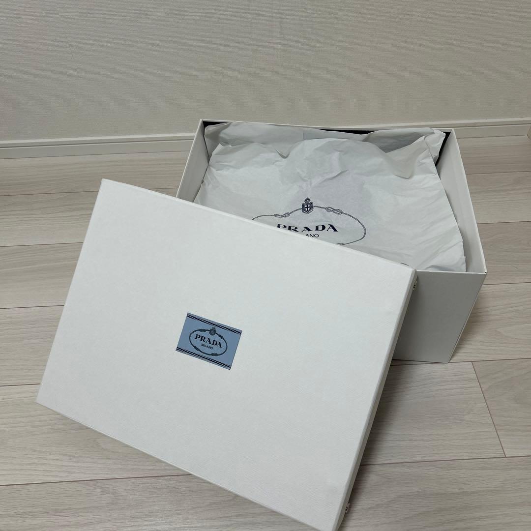 【PRADA】 空箱 特大サイズ ★国内正規品★ロゴ入ゴム、ショッパー付