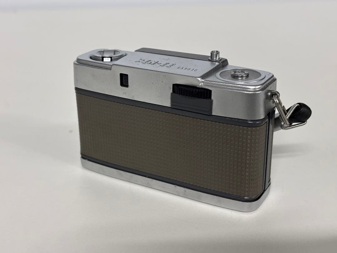 OLYMPUS PEN-EE コンパクトフィルムカメラ
