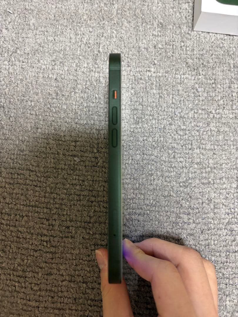 iPhone 13 グリーン ケース保護フィルム充電器セット