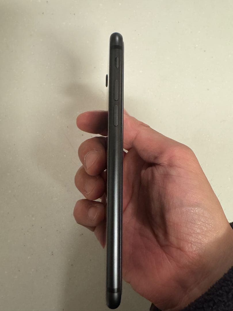 Apple iPhone 8 スペースグレイ 64GB SIMフリー