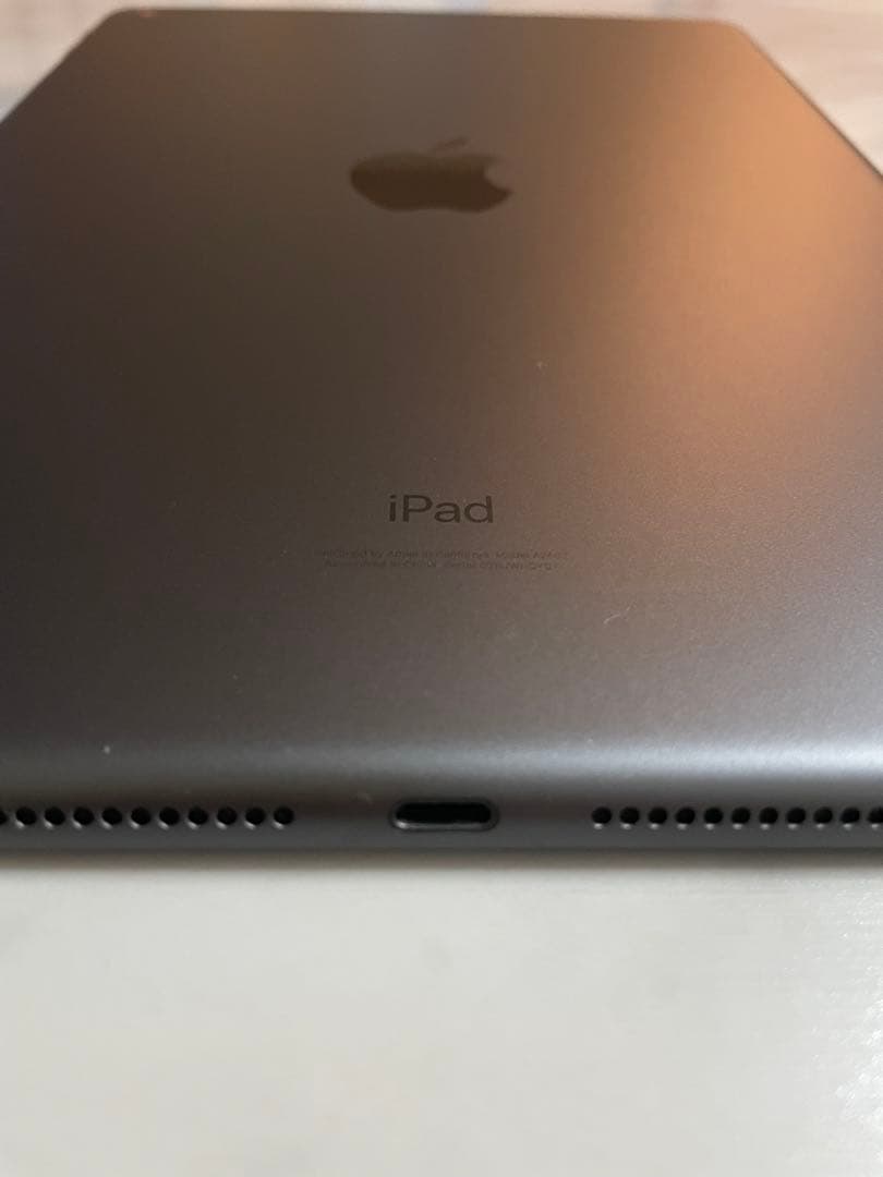 iPad スペースグレー 本体