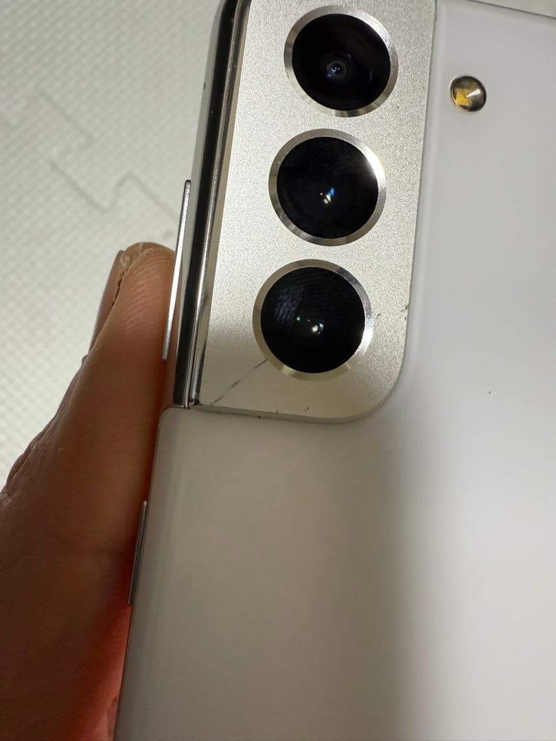 Samsung Galaxy S21 ホワイト