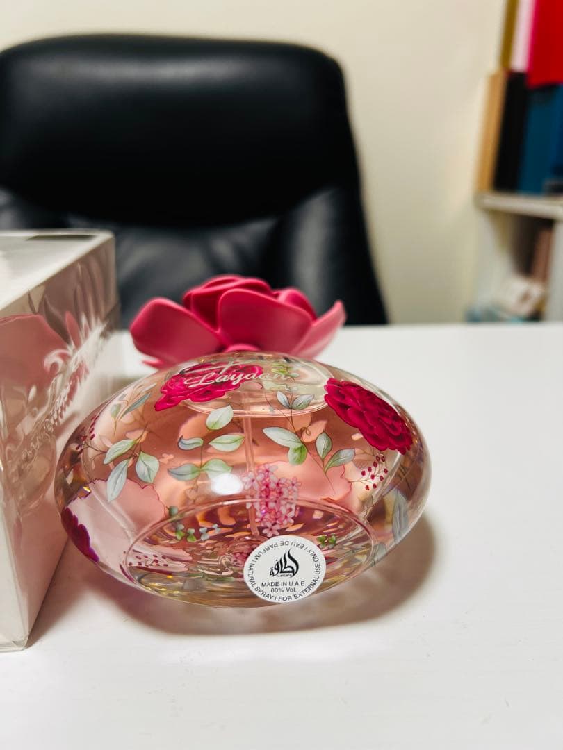 TikTokバズ香水ドバイ香水LAYAAN 75ML