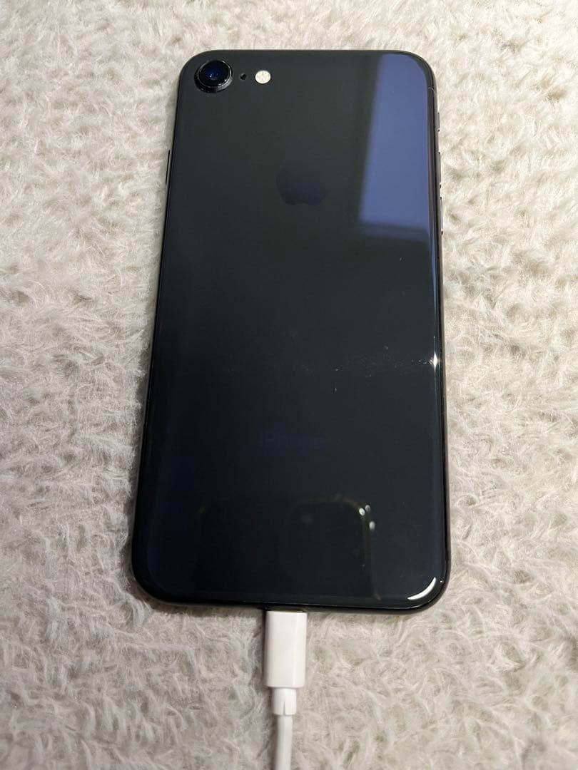 Apple iPhone 8 スペースグレー64GB本体