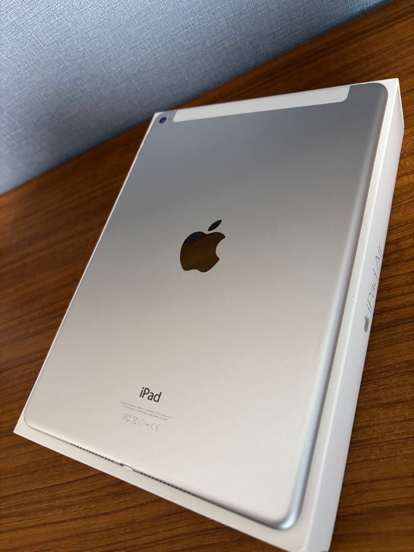iPad Air 2 Wi-Fi+Cellular 16GB au版
