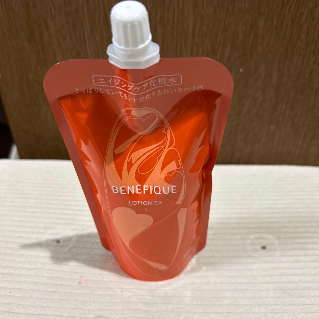 BENEFIQUE ローションexI容器付、セラム15ml、リフトサーキュリスト