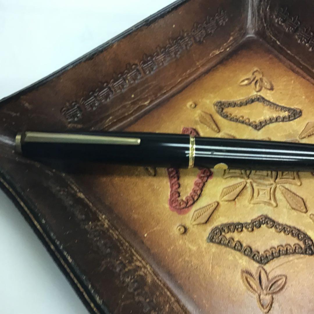 ❣️MONTBLANCモンブラン❣️クラシック320万年筆14金ペン　カートリッジ式