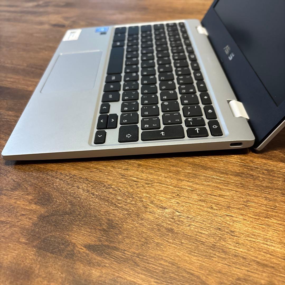 ASUS Chromebook シルバー Intel搭載