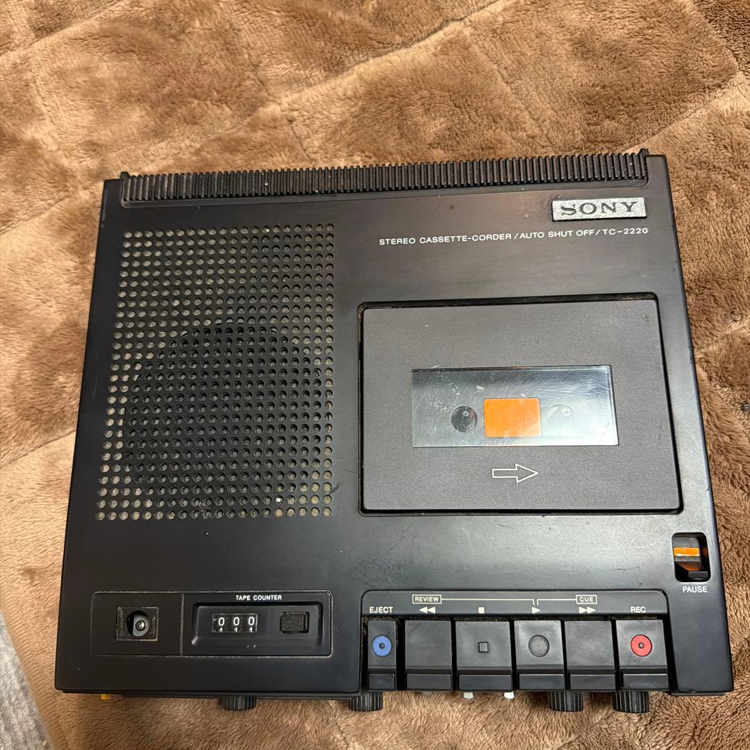 ＳＯＮＹ　カセットプレーヤー　ＣＳデッキ　ＴＣ－２２２０　昭和レトロ　ジャンク