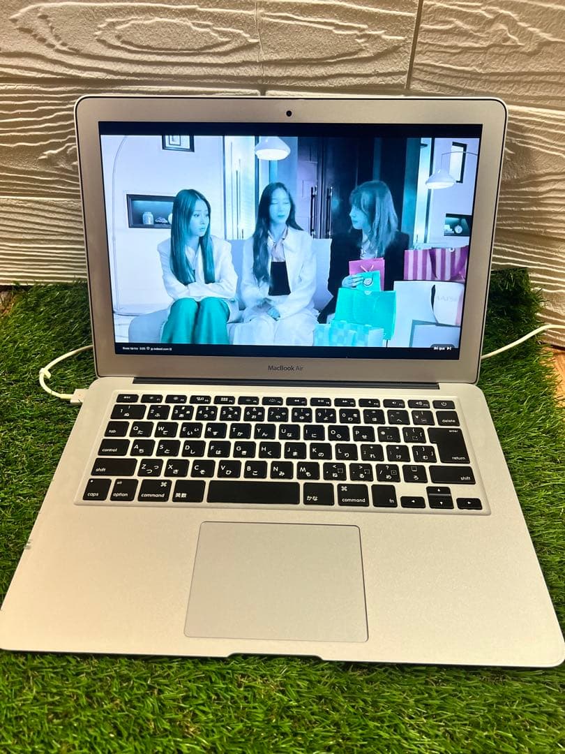 MacBook本体 Apple MacBook Air A1466