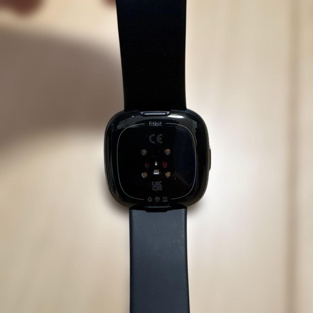 Fitbit Versa 4 スマートウォッチ ブラック GPS搭載 心拍計