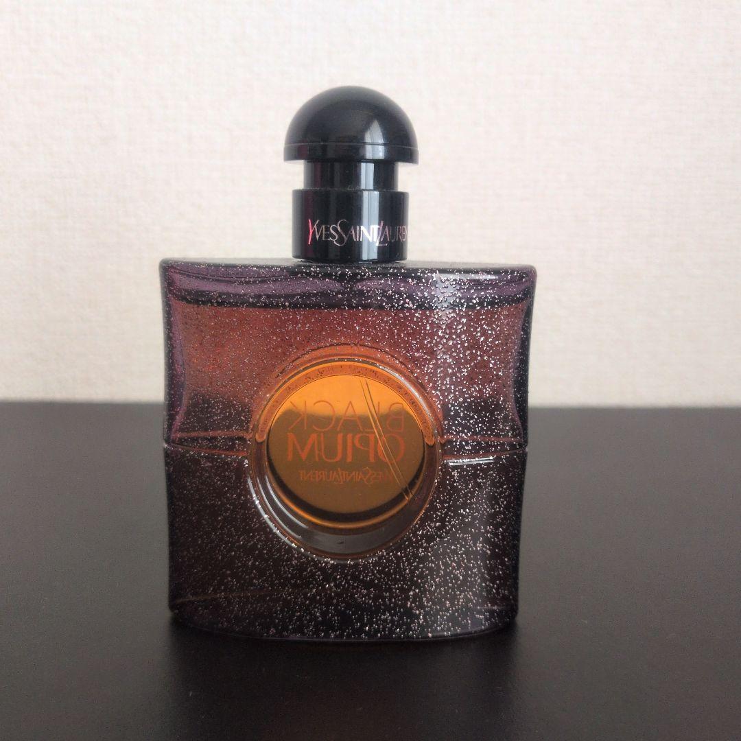 【限定お値下げ中】イヴサンローラン　ブラックオピウム　オードトワレ　50ml