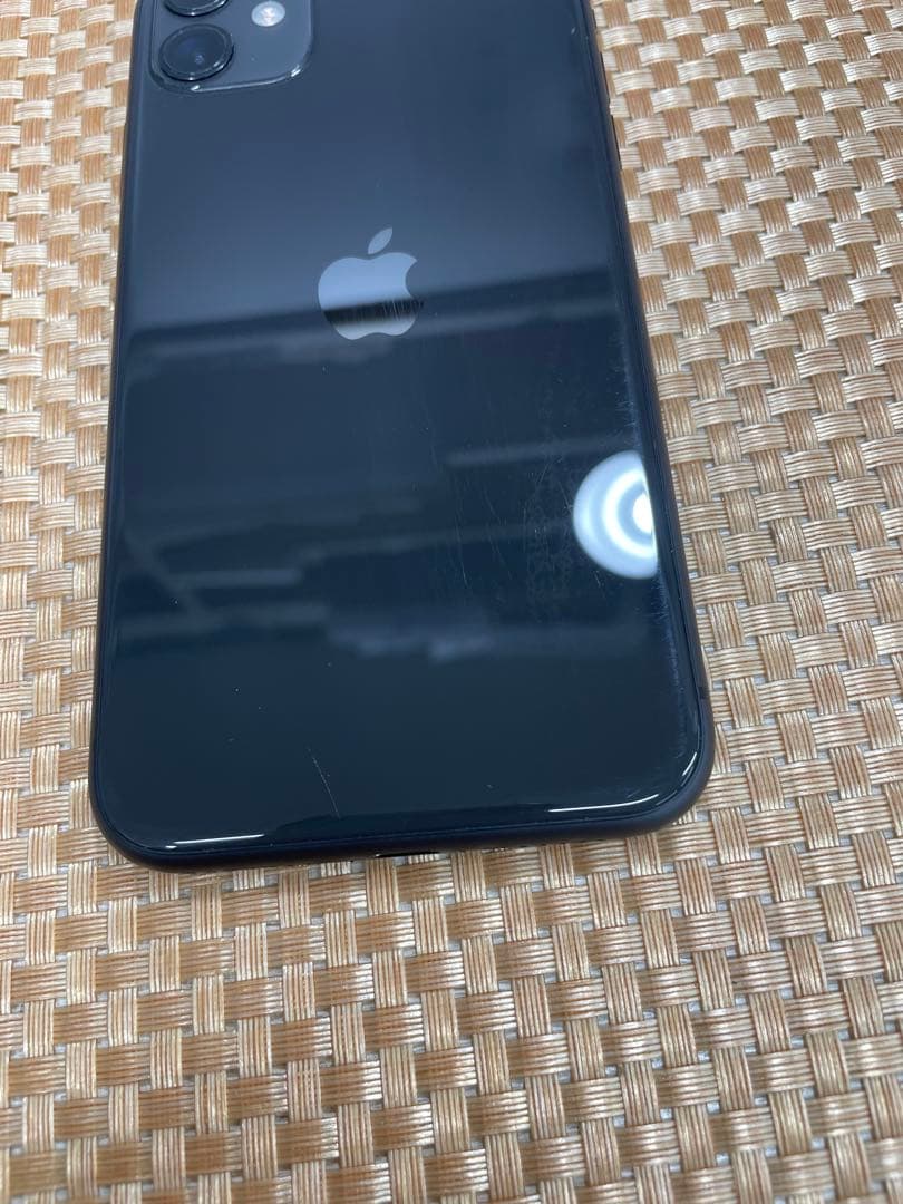 iPhone 11 128 GB ブラックSIMフリー【3928】
