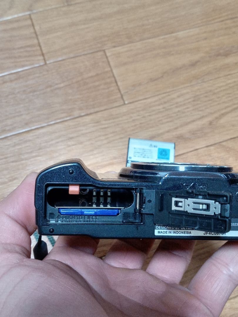 美品 OLYMPUS デジカメ SZ-20 ブラック