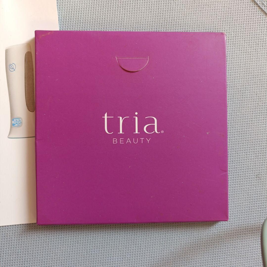 tria 美顔器 ピンク 充電器付き