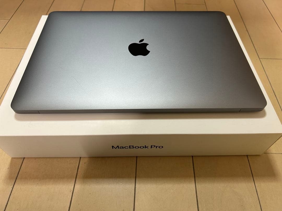 MacBook本体 Apple MacBook Pro i7 32GB 512GB