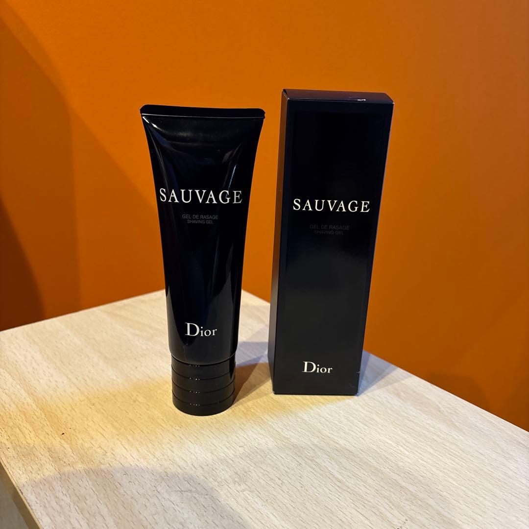 Dior Sauvage ボディソープ ジェルタイプとシェービングジェルのセット