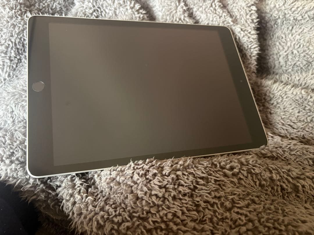 iPad(9世代)WiFiモデル 本体