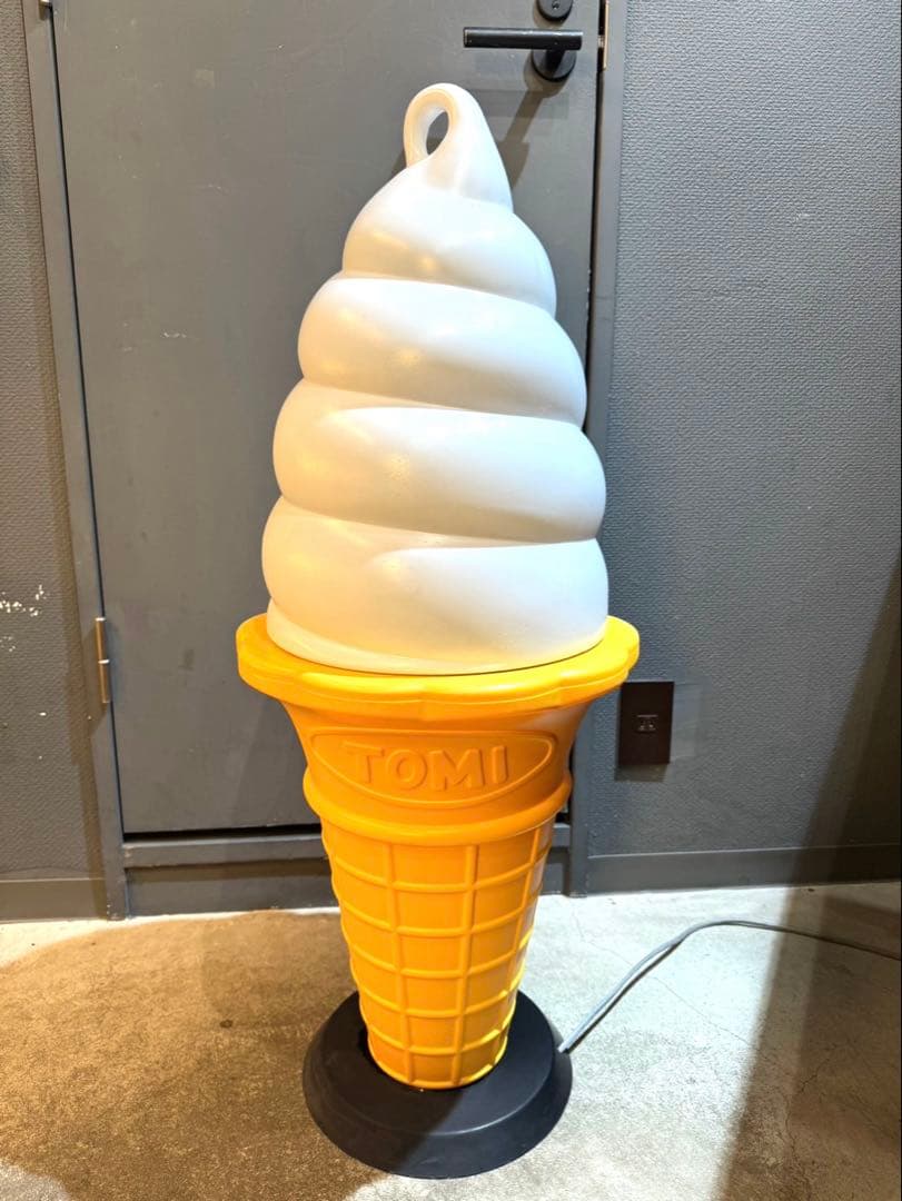 【早い者勝ち！最終値引き】スジャータソフトクリームランプ