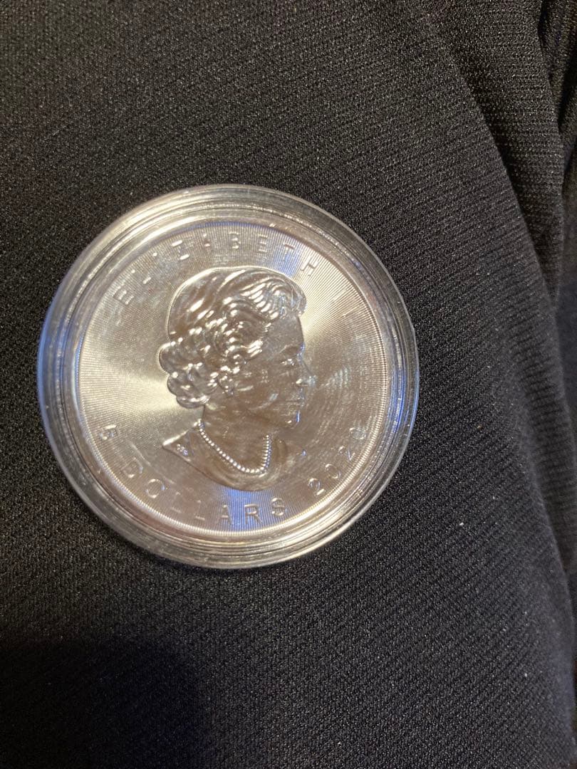 最終値下げ❗️2020年発行のカナダ1オンスメイプルリーフ銀貨