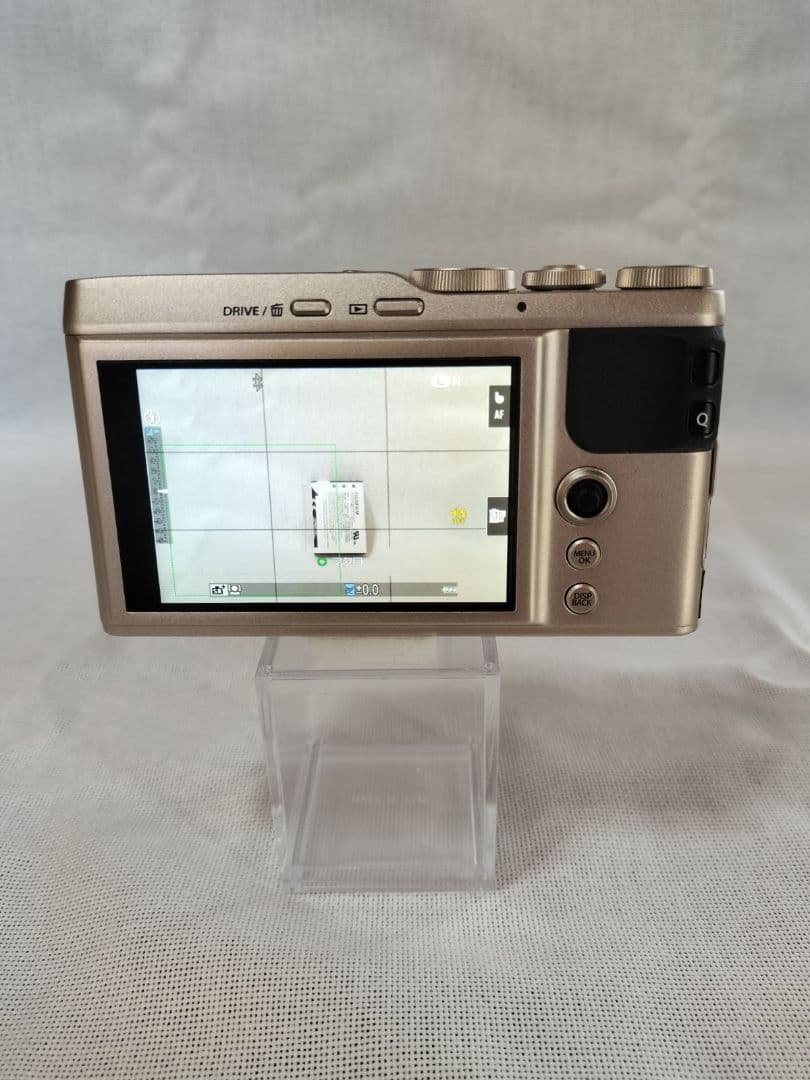 ★うっちー★ FUJIFILM 富士フィルム XF10 シャンパンゴールド