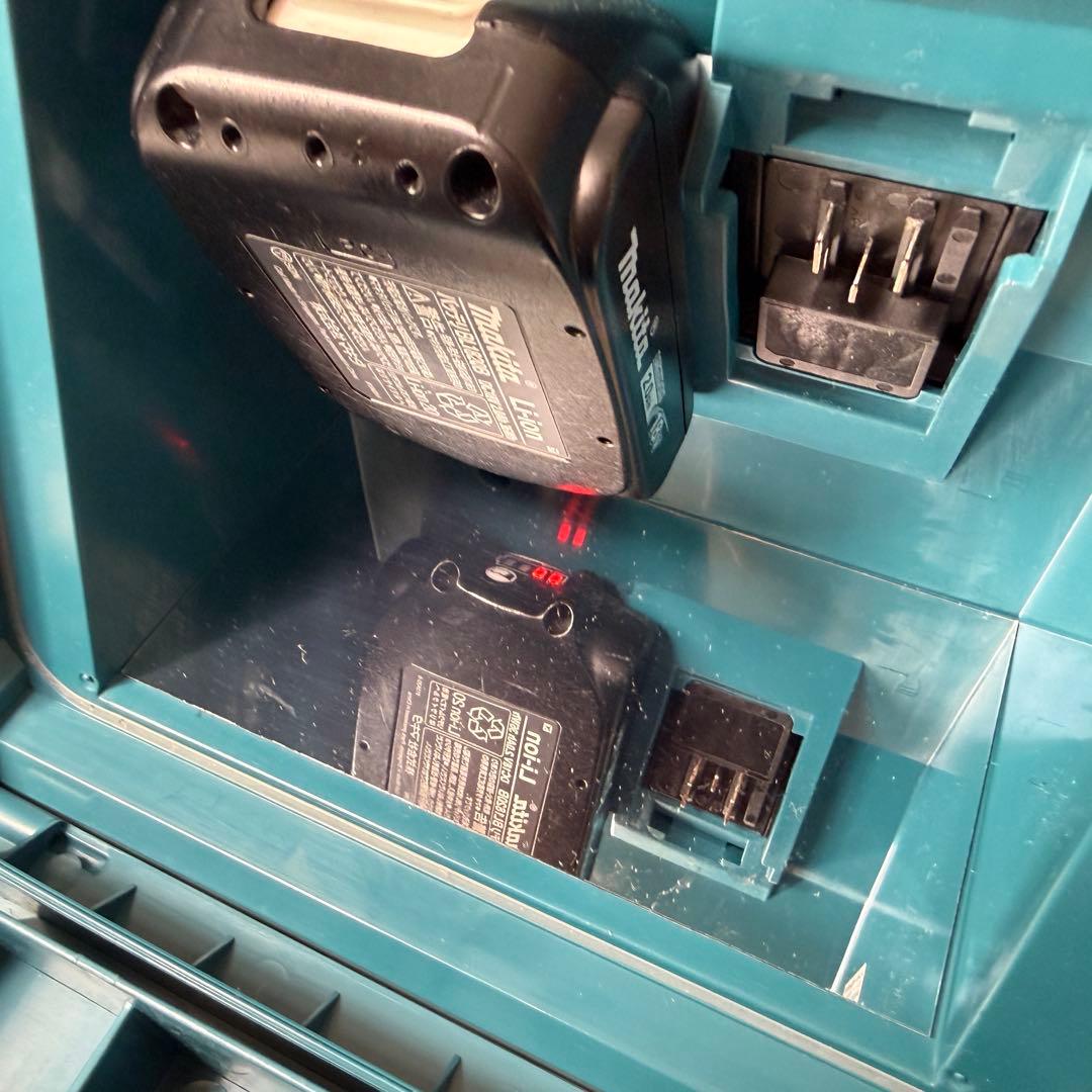 Makita ポータブルTV TV100 おまけ多数