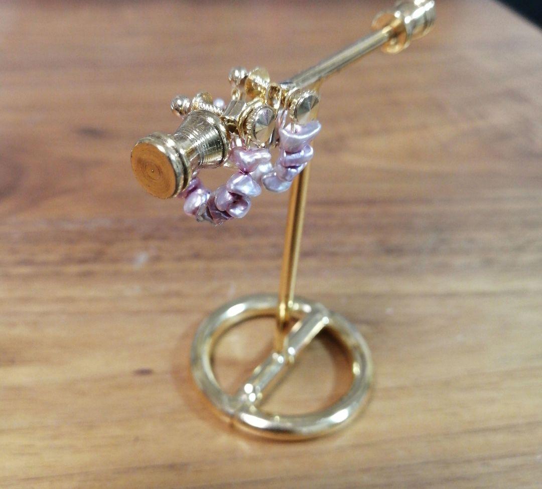 No.565　ラベンダーパープルケシパールのイヤリング／ピアス
