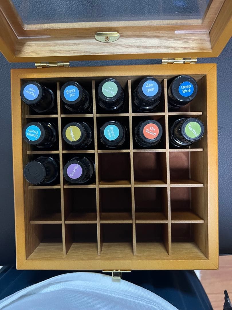 doTERRA エッセンシャルオイルセット 12本入り【未使用・数回のみ使用】