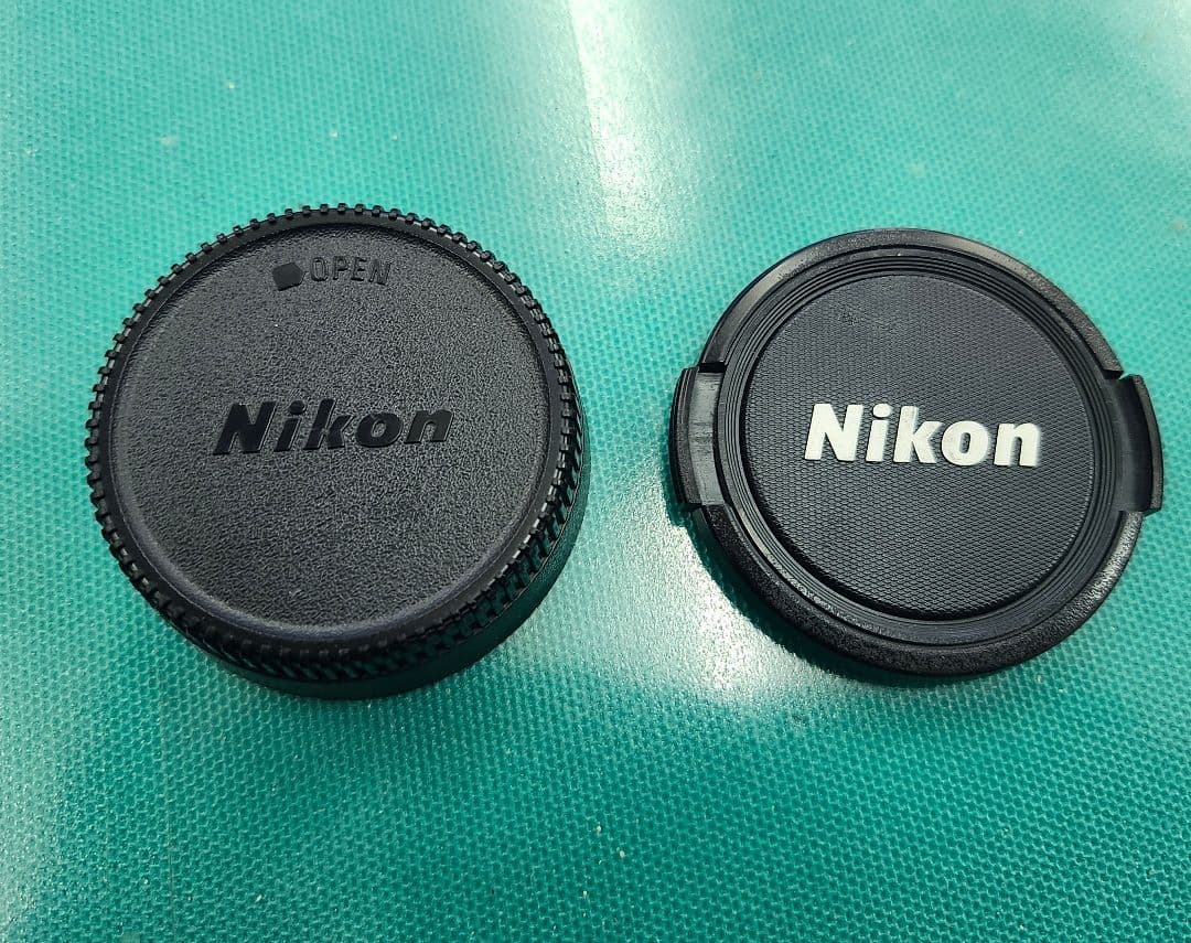 Nikon F2 一眼レフカメラ NIKKOR 35mmレンズ付き
