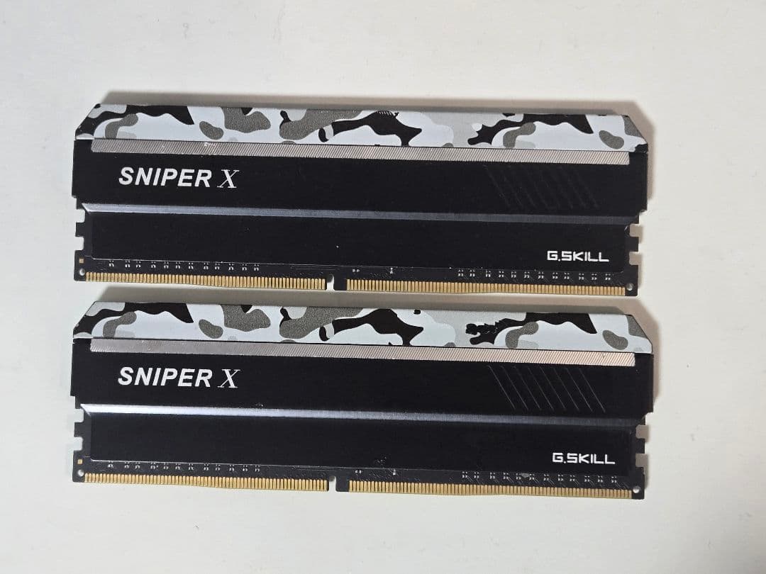 メモリー DDR4 16GB 3600Mhz F4-3600C19D-16GSXWB