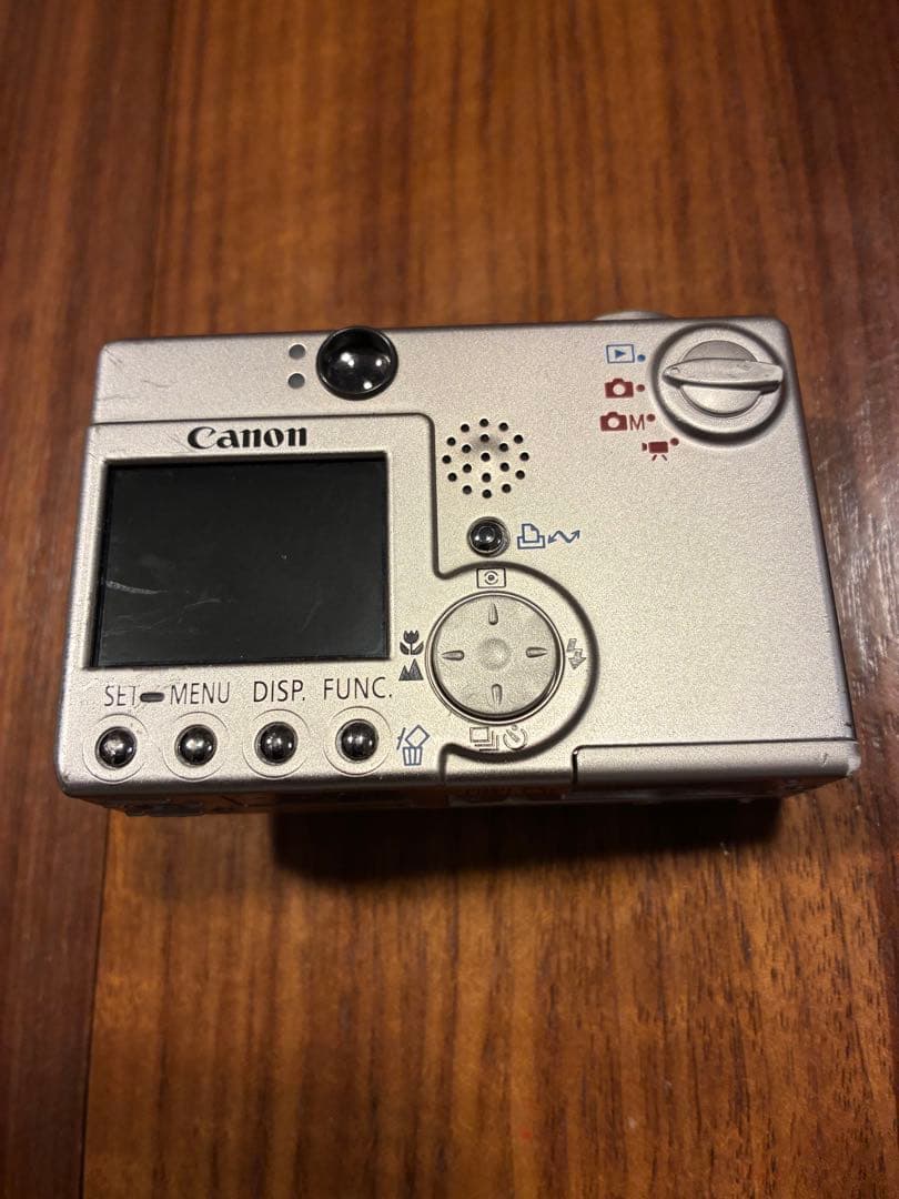 デジカメ　3台