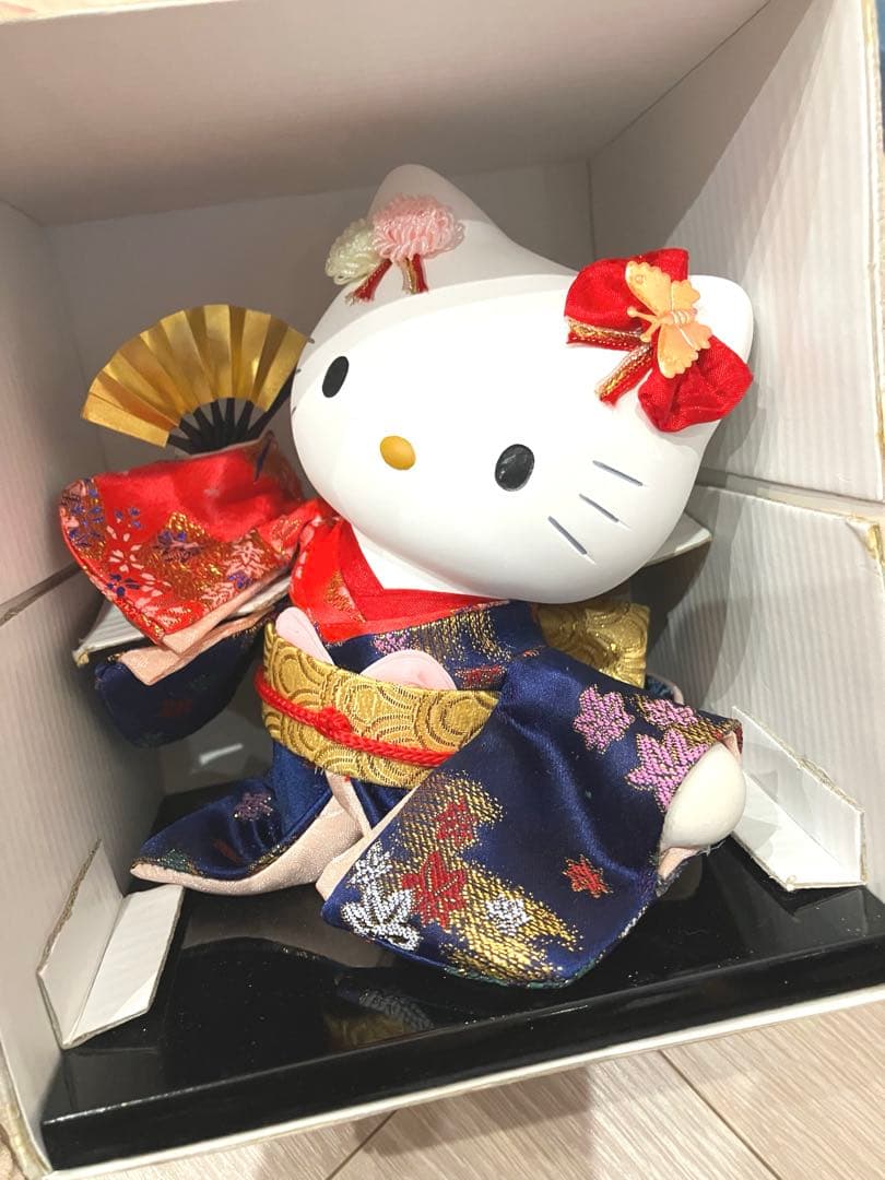 レア　希少　ハローキティ 和風人形　日本人形　サンリオ