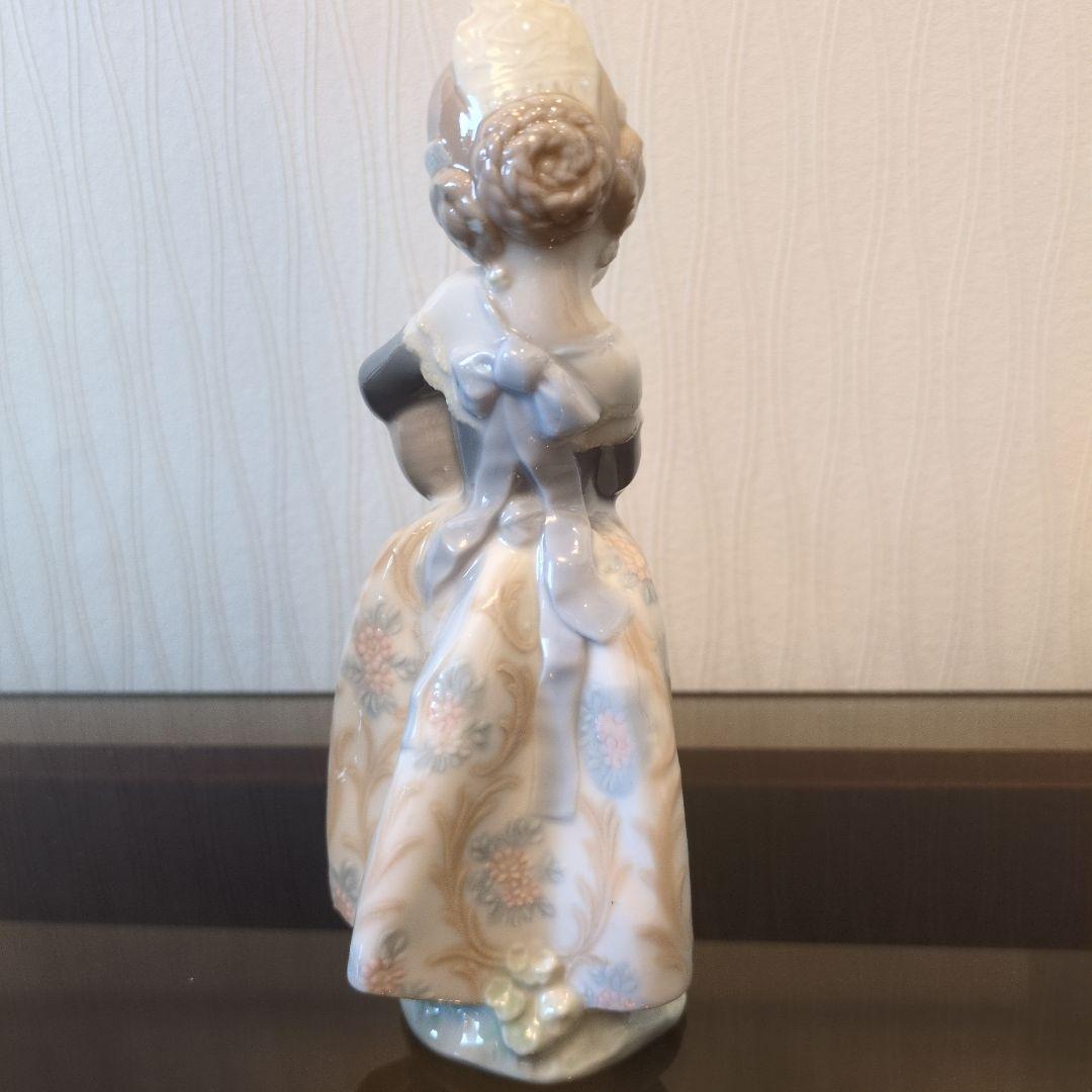 リヤドロ　オレンジがいっぱい バレンシアの少女