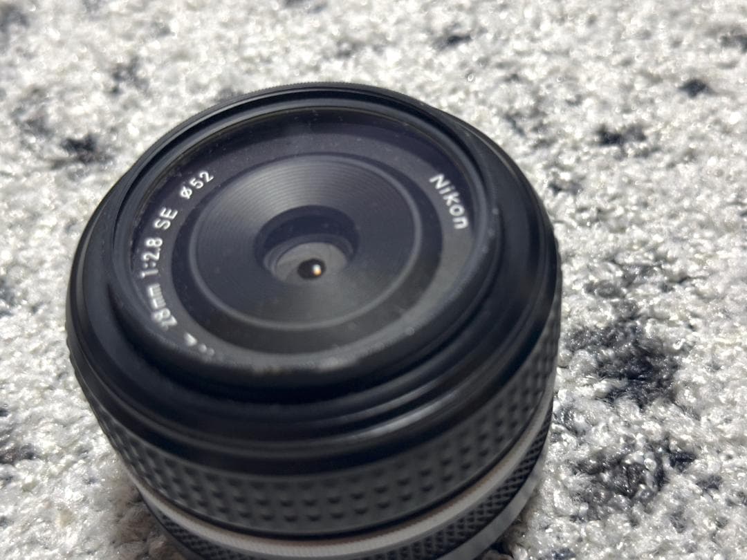 NIKON NIKKOR Z 28mm f/2.8 SE レンズ