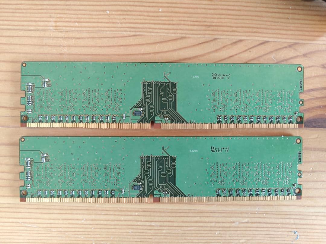 Crucial 8GBx2(16gb) DDR4-2400 UDIMM メモリ