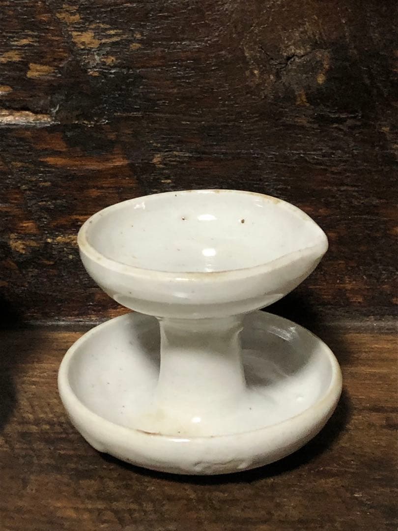 白磁　灯火　時代