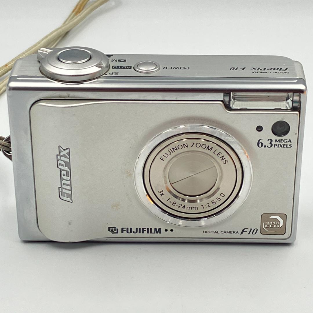 ⭐️名機CCDモデル⭐️FUJIFILM FinePix F10 シルバー