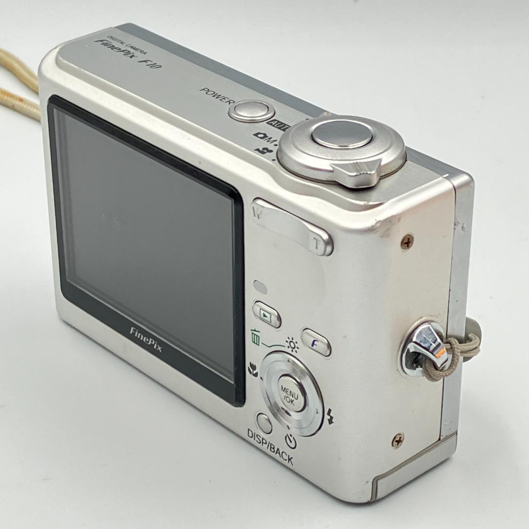 ⭐️名機CCDモデル⭐️FUJIFILM FinePix F10 シルバー